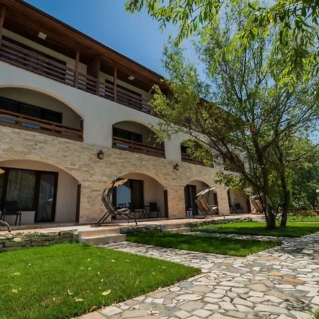Hotel Viilalac 3*